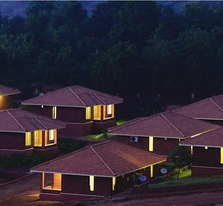 Mango Village Resort Гухагар Экстерьер фото